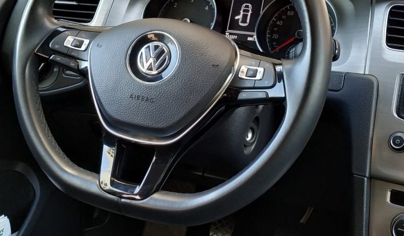 Usado Volkswagen Golf 2015 cheio